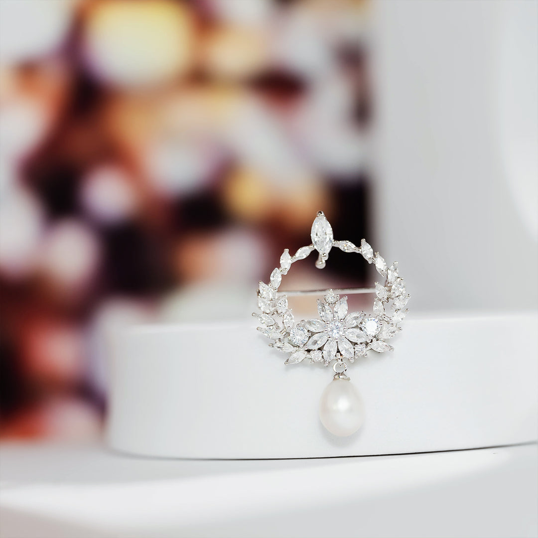 Elegant Freshwater Pearl Brooch WC00037 | GARDENS - PEARLY LUSTRE