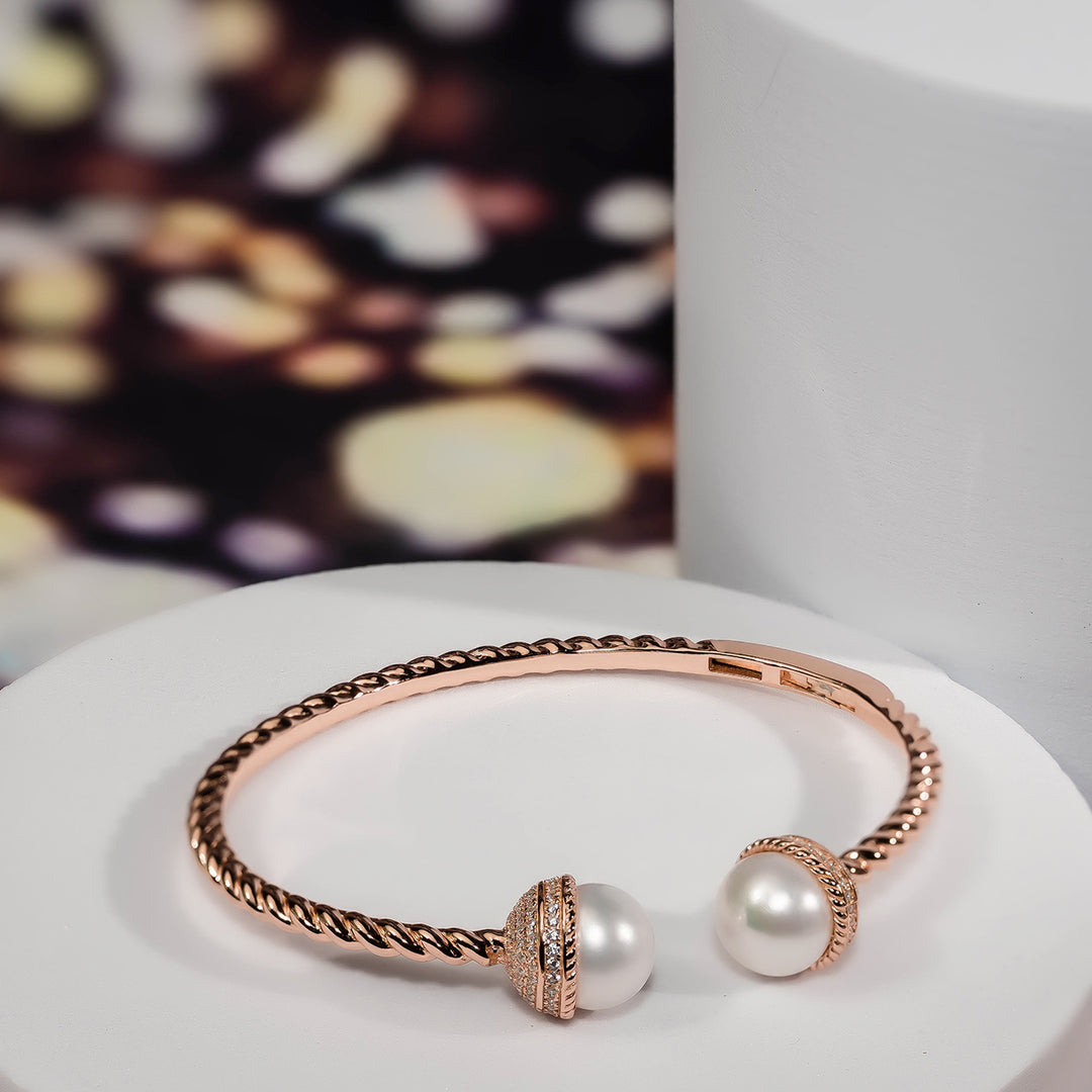 Asian Civilisations Museum Freshwater Pearl Bracelet WB00076 | New Yorker Collection - PEARLY LUSTRE