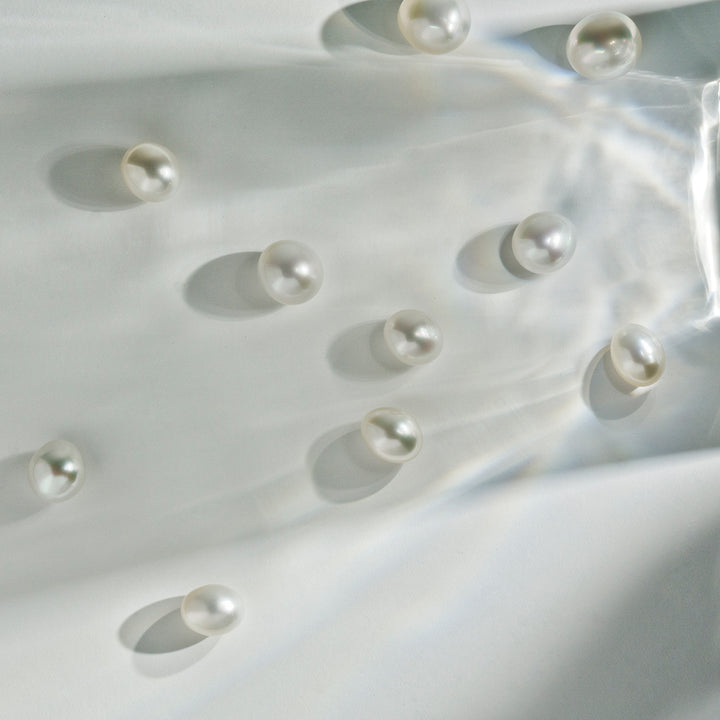 Top Grade Drop Shape Australian White South Sea Pearl WA00058 - PEARLY LUSTRE