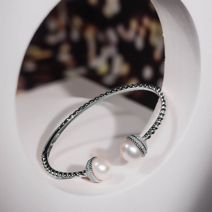 Asian Civilisations Museum Freshwater Pearl Bracelet WB00075 | New Yorker Collection - PEARLY LUSTRE