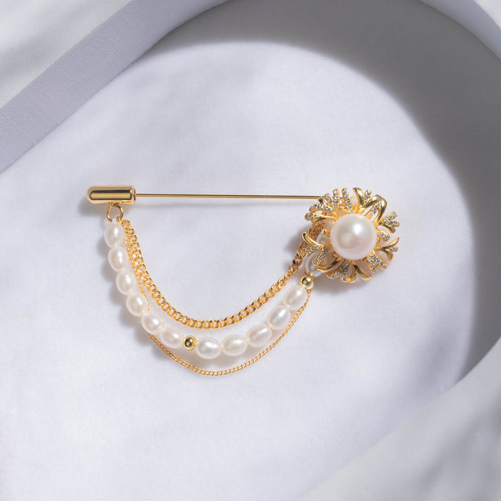 Elegant Freshwater Pearl Brooch WC00053 | GARDENS - PEARLY LUSTRE