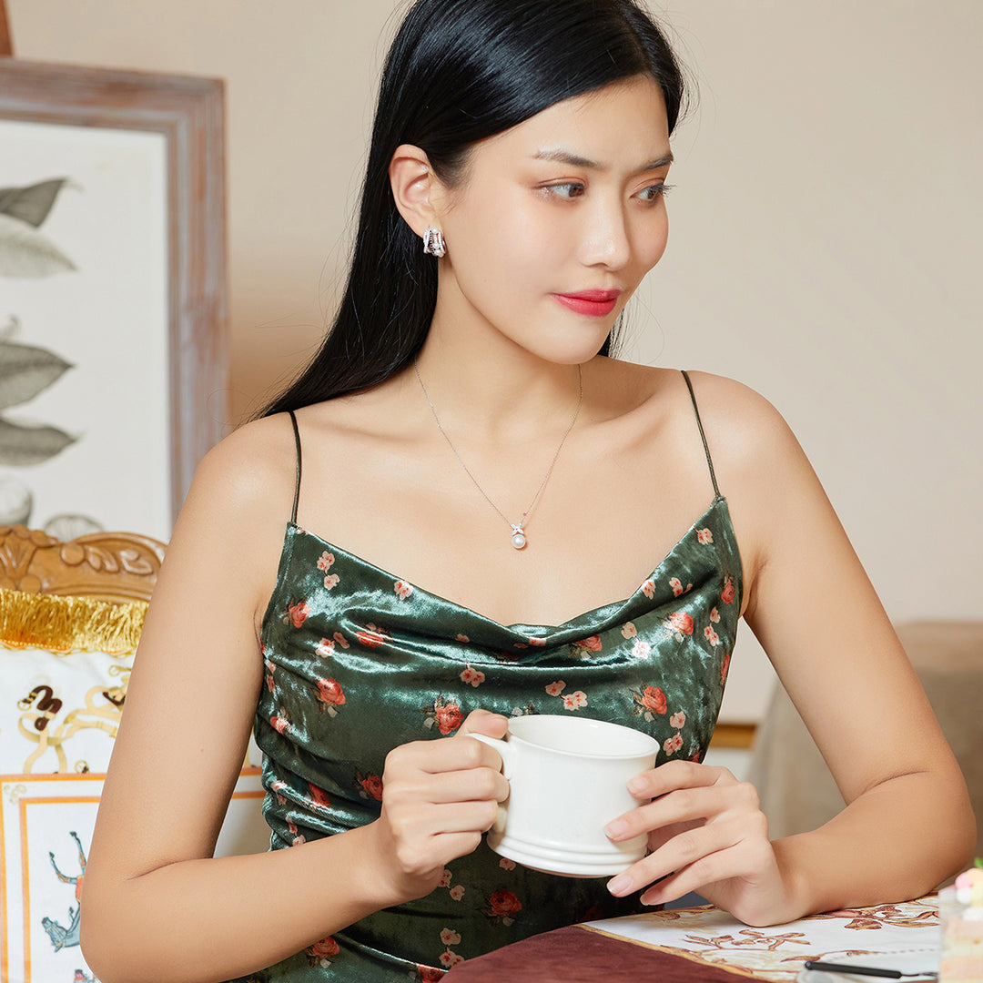 New Yorker Freshwater Pearl Earrings WE00314 - PEARLY LUSTRE