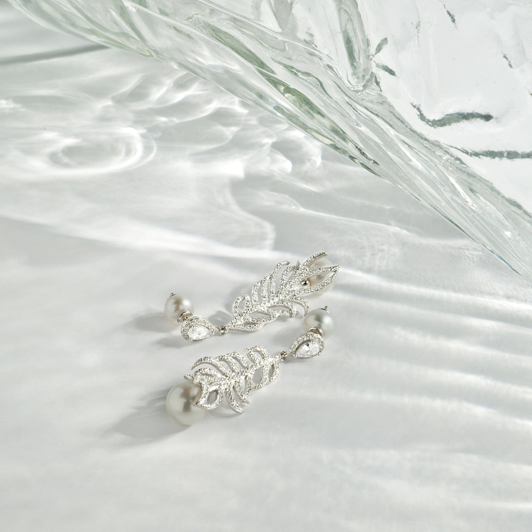 New Yorker Freshwater Pearl Earrings WE00389 | Wedding Series - PEARLY LUSTRE