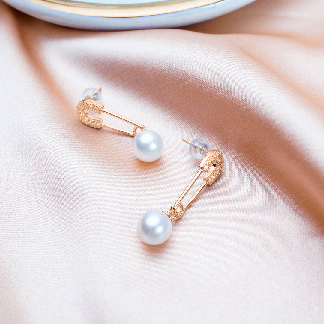 New Yorker Freshwater Pearl Earrings WE00409 - PEARLY LUSTRE
