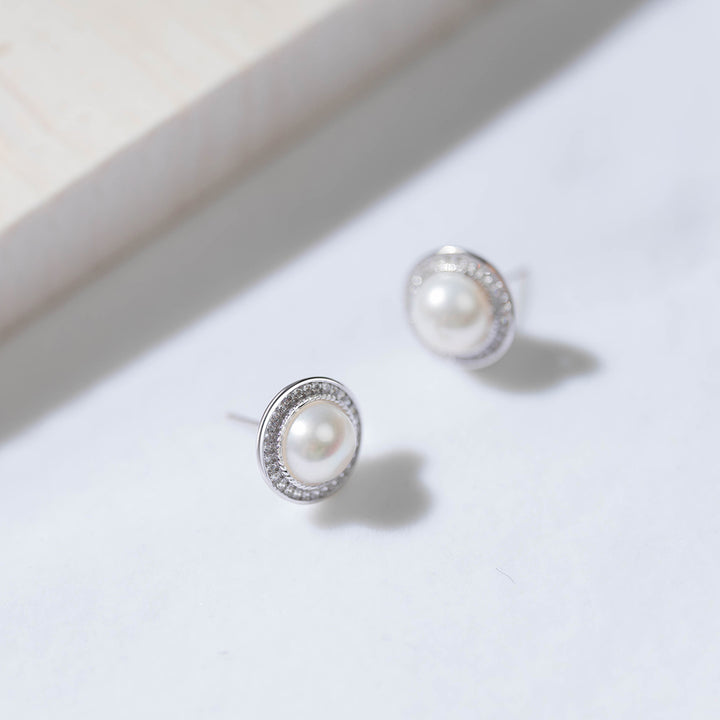 Asian Civilisations Museum Freshwater Pearl Earrings WE00414 | New Yorker Collection - PEARLY LUSTRE