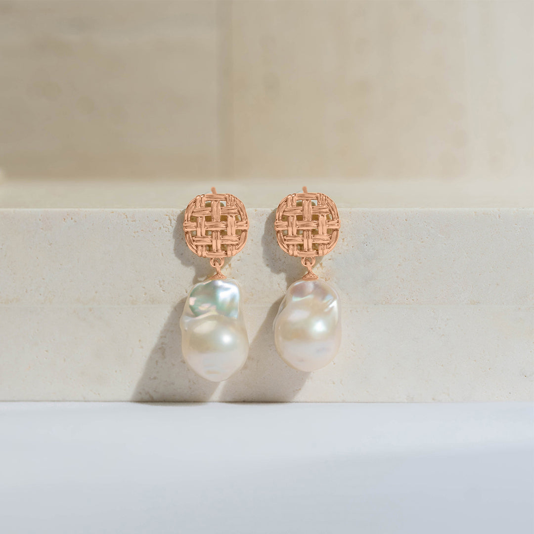 Elegant Baroque Pearl Earrings WE00431 - PEARLY LUSTRE