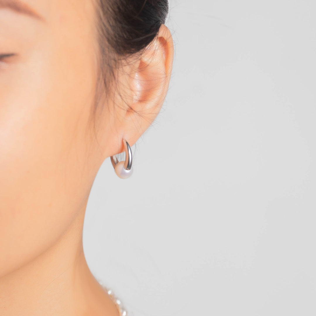 New Yorker Freshwater Pearl Earrings WE00509 - PEARLY LUSTRE