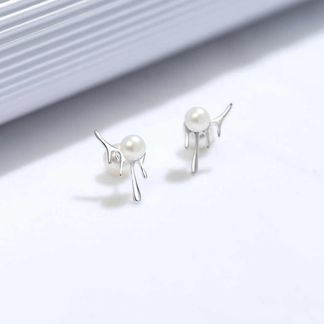 Freshwater Pearl Earrings WE00529 | FLUID - PEARLY LUSTRE