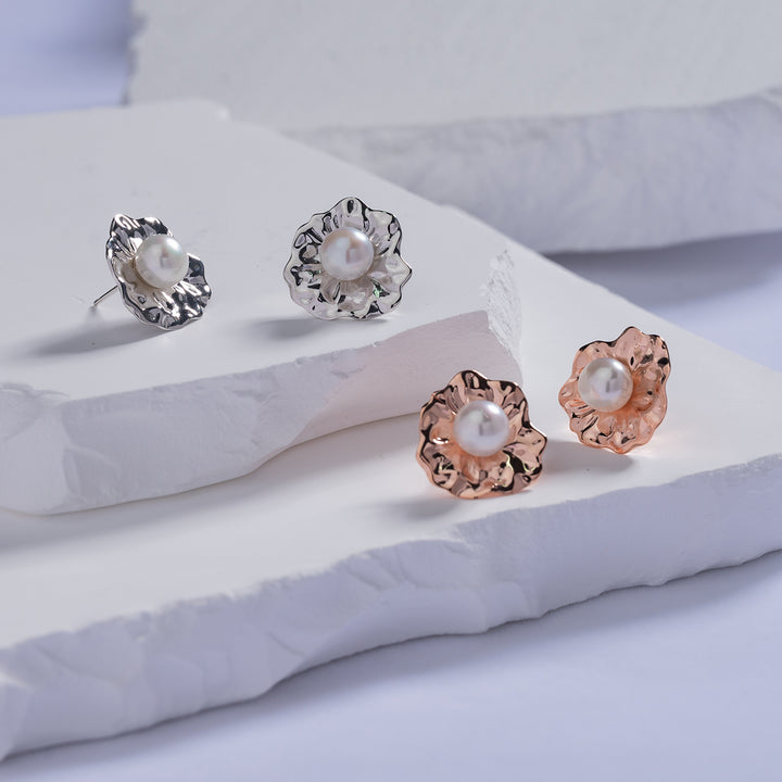 New Yorker Freshwater Pearl Earrings WE00565 - PEARLY LUSTRE