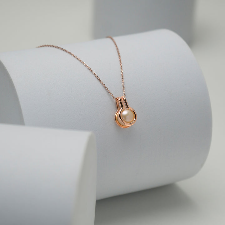 New Yorker Freshwater Pearl Necklace WN00340 - PEARLY LUSTRE