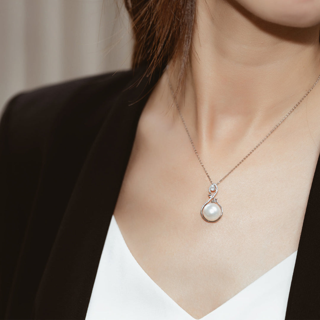 18K Solid Gold Australian White South Sea Pearl Necklace KN00037 - PEARLY LUSTRE