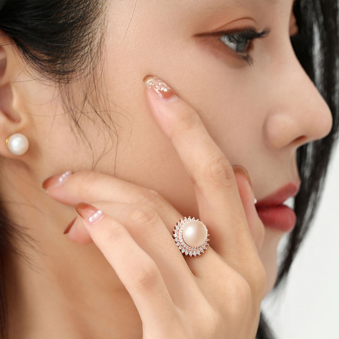 Elegant Freshwater Pearl Ring WR00138 - PEARLY LUSTRE