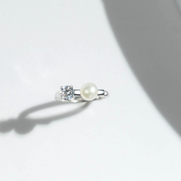 New Yorker Freshwater Pearl Ring WR00160 - PEARLY LUSTRE