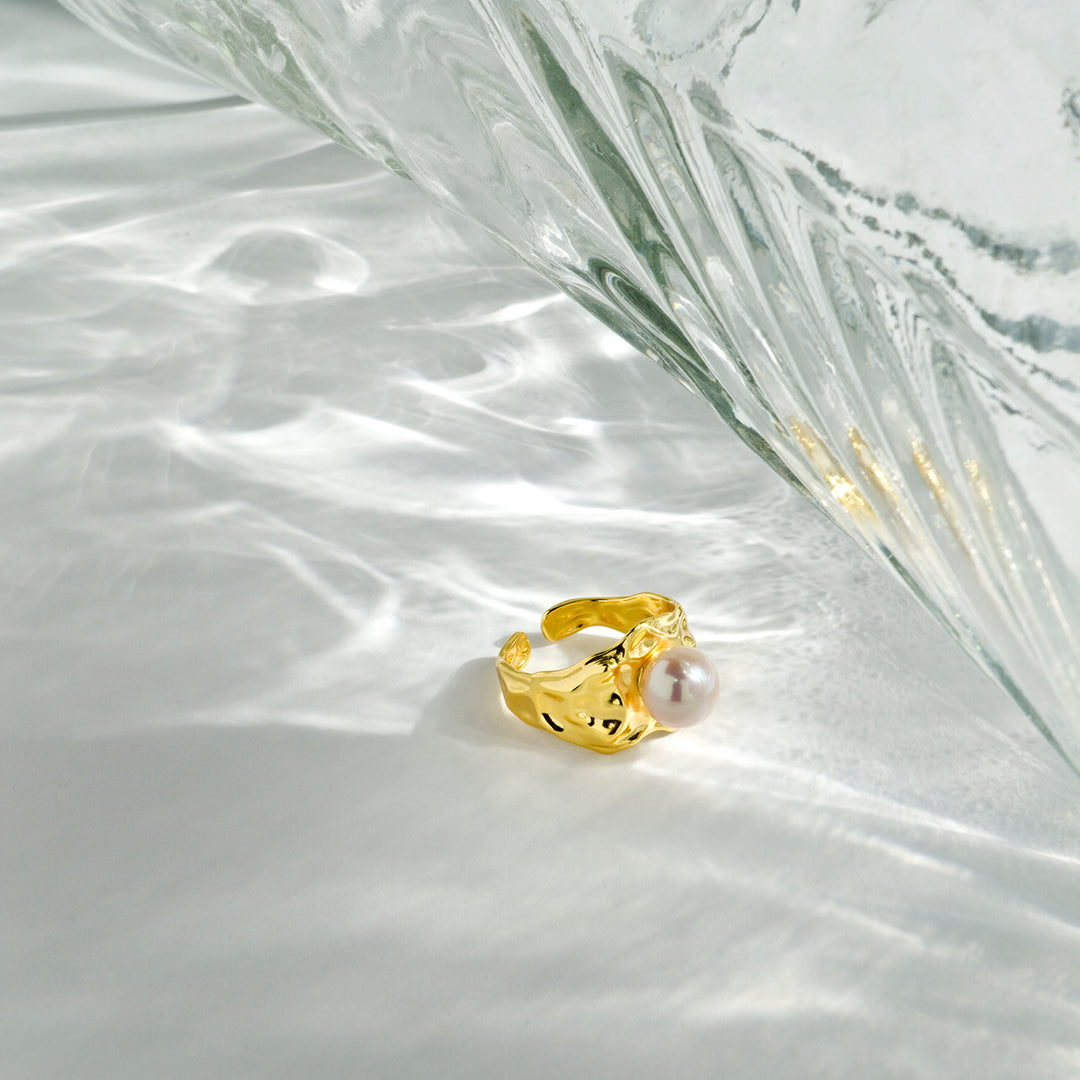 New Yorker Freshwater Pearl Ring WR00171 - PEARLY LUSTRE