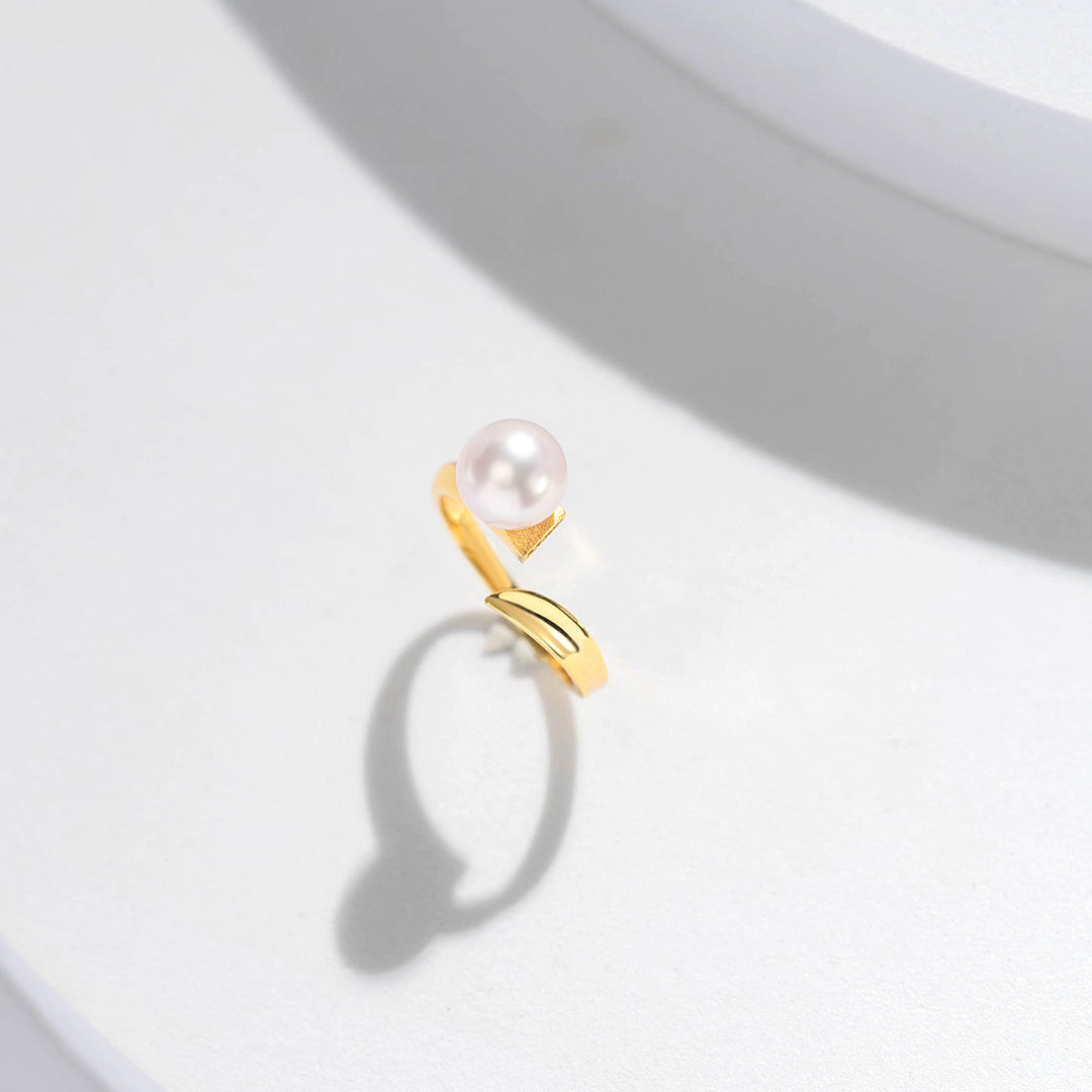 New Yorker Freshwater Pearl Ring WR00199 - PEARLY LUSTRE