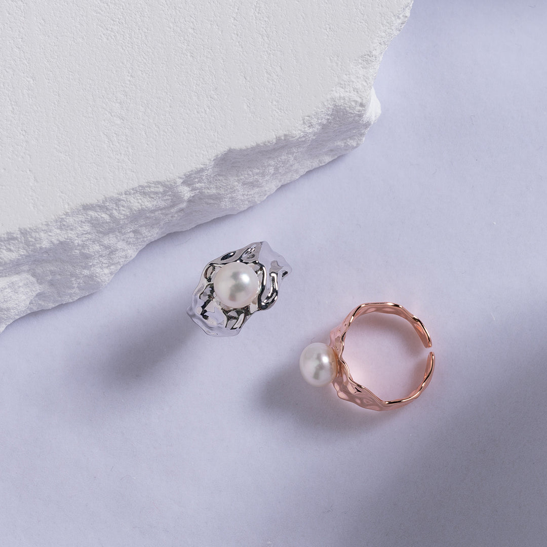 New Yorker Freshwater Pearl Ring WR00211 - PEARLY LUSTRE