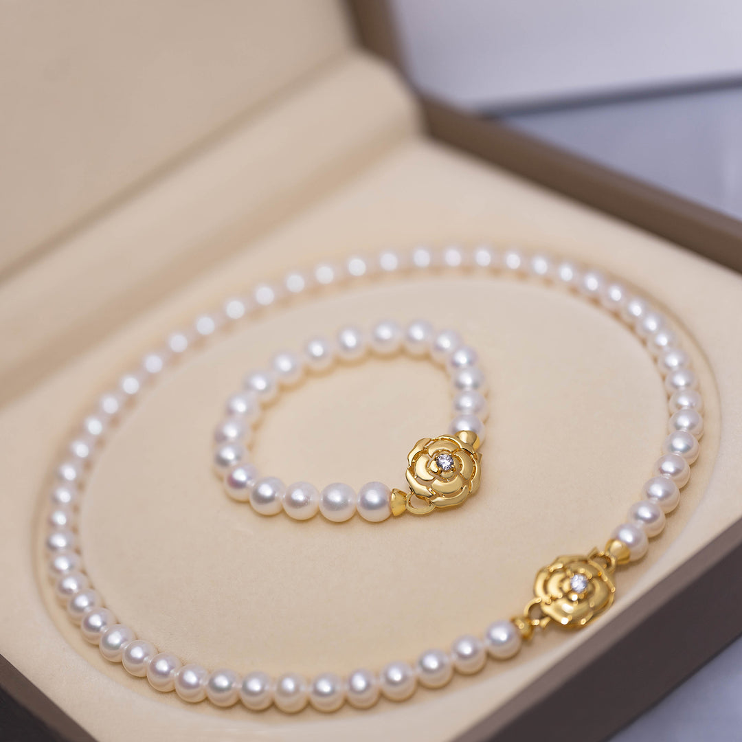 New Yorker Freshwater Pearl Bracelet WB00078 - PEARLY LUSTRE