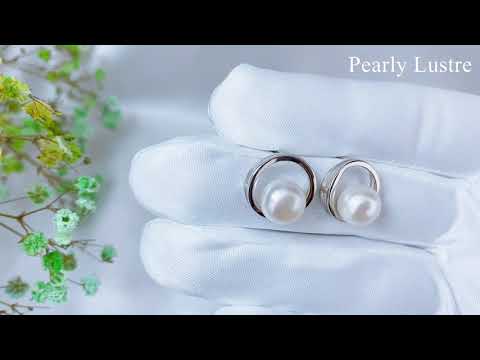 Pearly Lustre Elegant Freshwater Pearl Earrings WE00155 Product Video