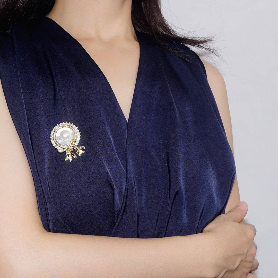 Passion for Life Freshwater Pearl Brooch WC00027 - PEARLY LUSTRE