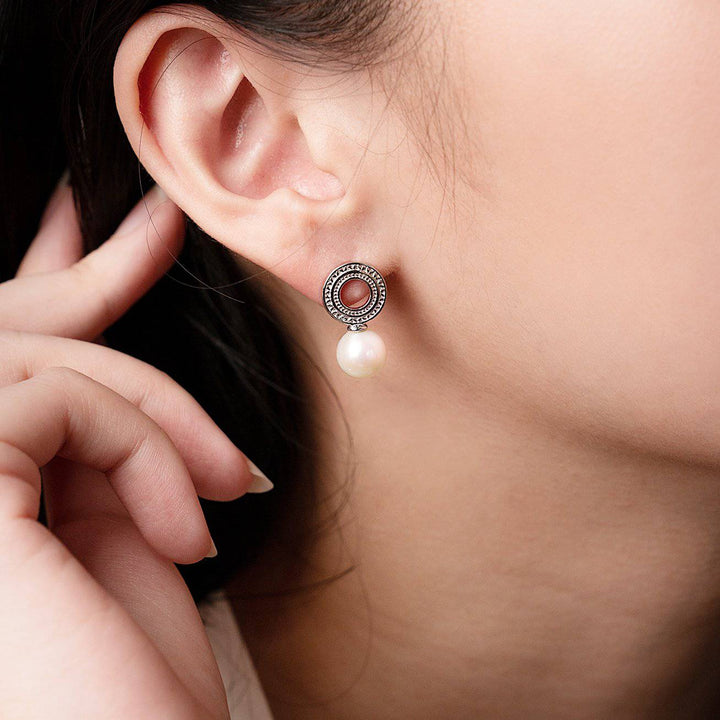 New Yorker Freshwater Pearl Earrings WE00191 - PEARLY LUSTRE