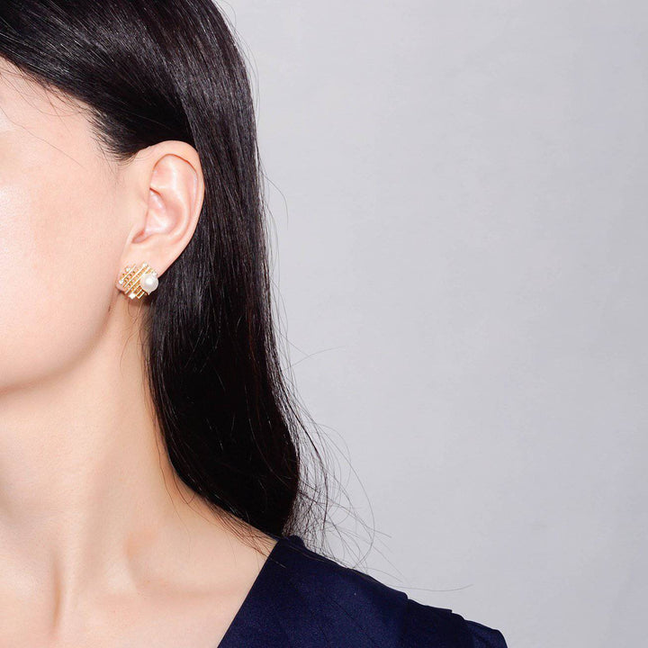 New Yorker Freshwater Pearl Earrings WE00199 - PEARLY LUSTRE