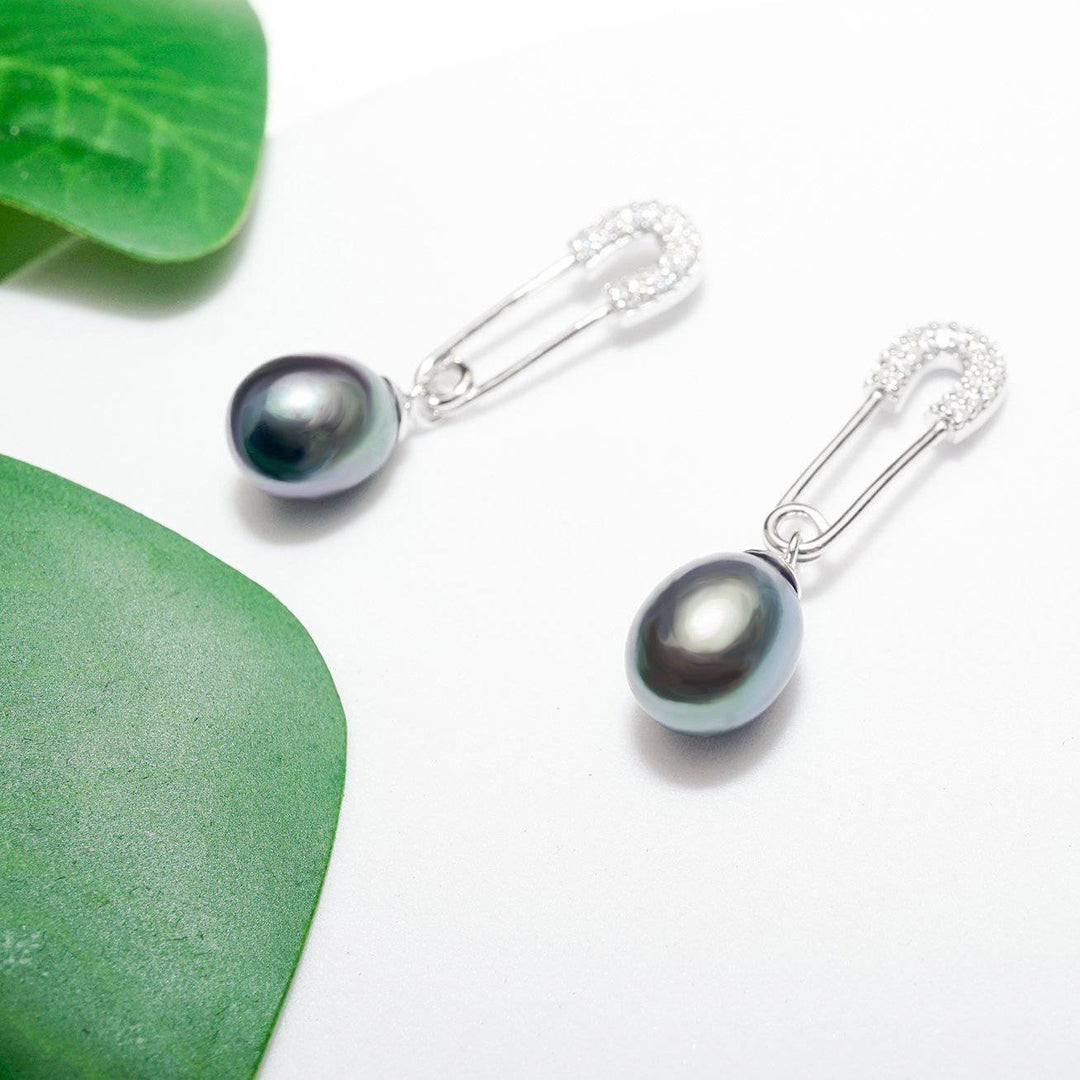 New Yorker Freshwater Pearl Earrings WE00203 - PEARLY LUSTRE