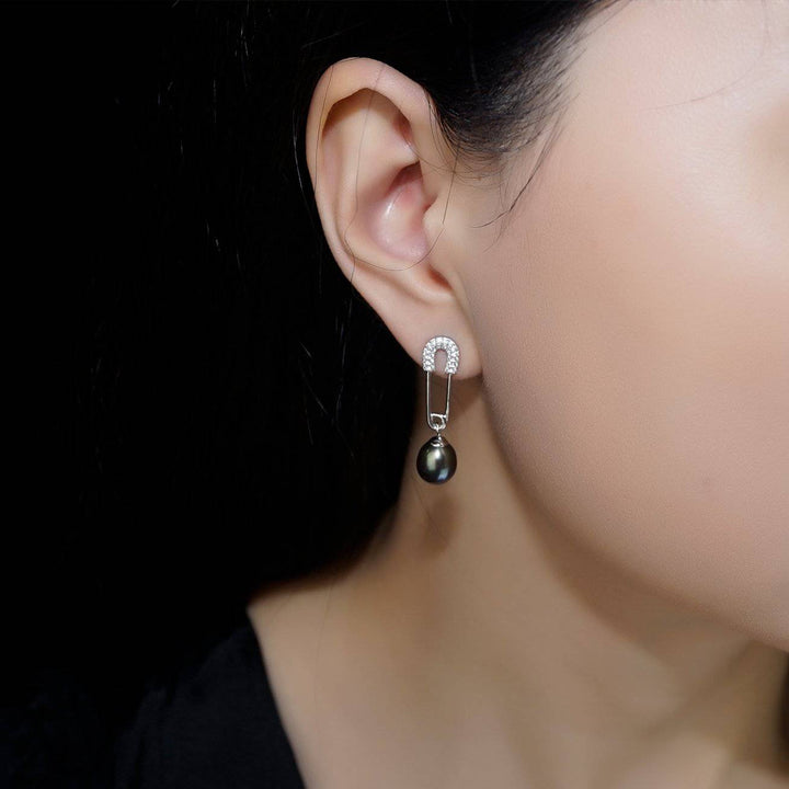 New Yorker Freshwater Pearl Earrings WE00203 - PEARLY LUSTRE