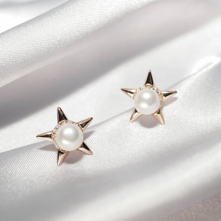 Asian Civilisations Museum Freshwater Pearl Earrings WE00231 | New Yorker Collection - PEARLY LUSTRE