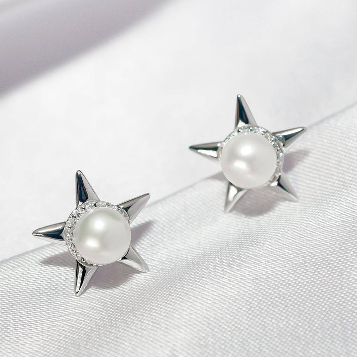 Asian Civilisations Museum Freshwater Pearl Earrings WE00232 | New Yorker Collection - PEARLY LUSTRE