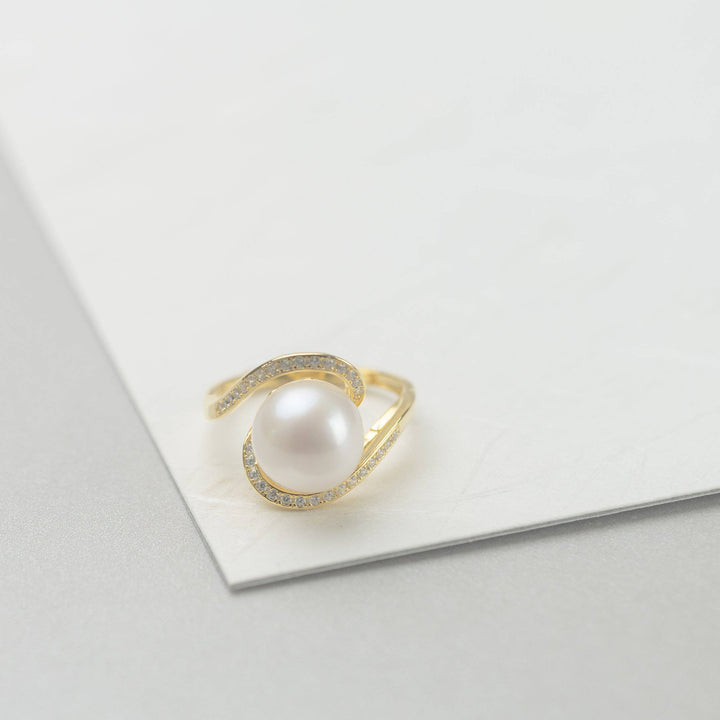 Elegant Freshwater Pearl Ring WR00073 - PEARLY LUSTRE