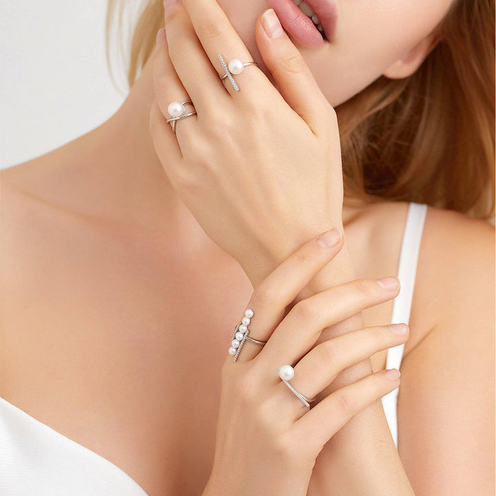 New Yorker Freshwater Pearl Ring WR00048 - PEARLY LUSTRE