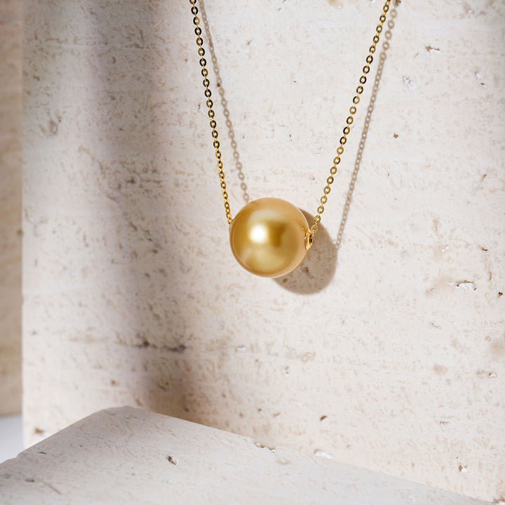 Collana di perle dorate dei Mari del Sud in oro massiccio 18 carati KN00029