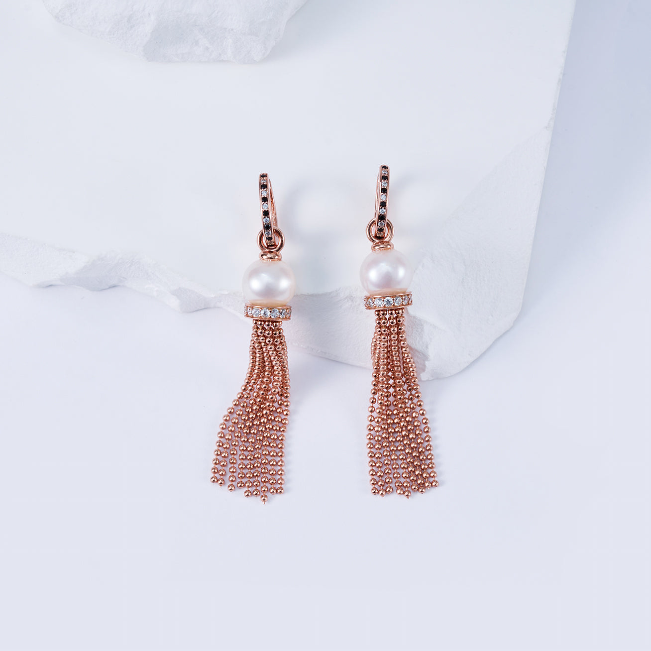 Top Lustre Freshwater Pearl Earrings WE00699 | SAFARI - PEARLY LUSTRE