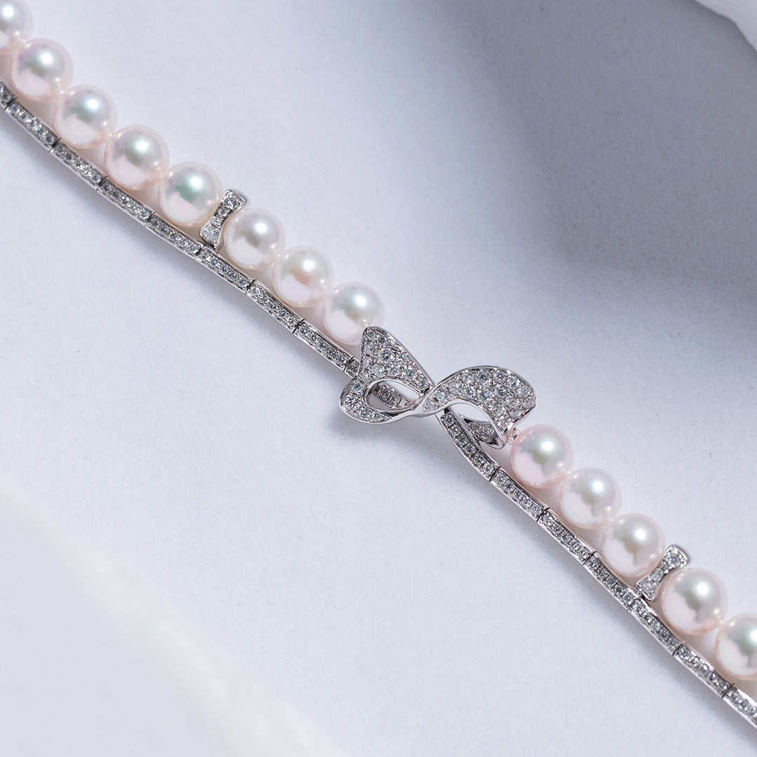 Elegant 18K Solid Gold Diamond Akoya Pearl Bracelet KB00026 - PEARLY LUSTRE