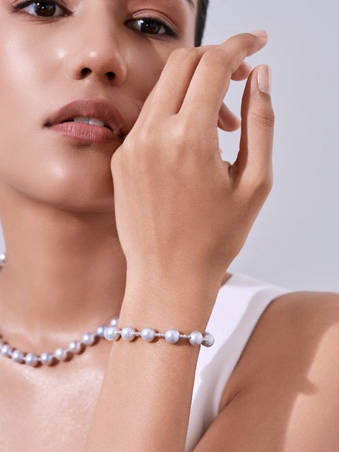 Pulsera de Perlas Akoya Azul Plata de Oro Macizo 18K Lustre Superior KB00037