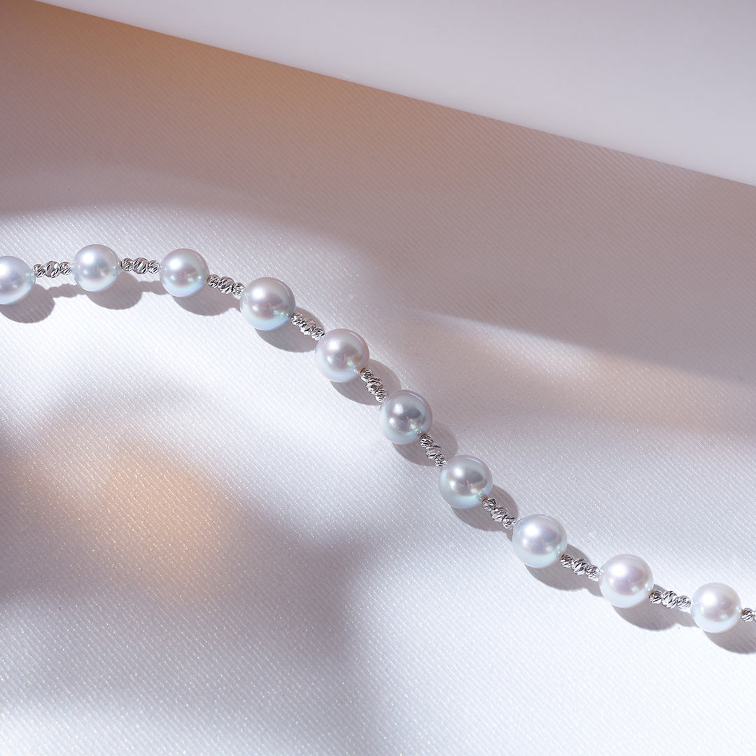 Bracelet en perles Akoya bleues en or massif 18 carats et argent KB00037