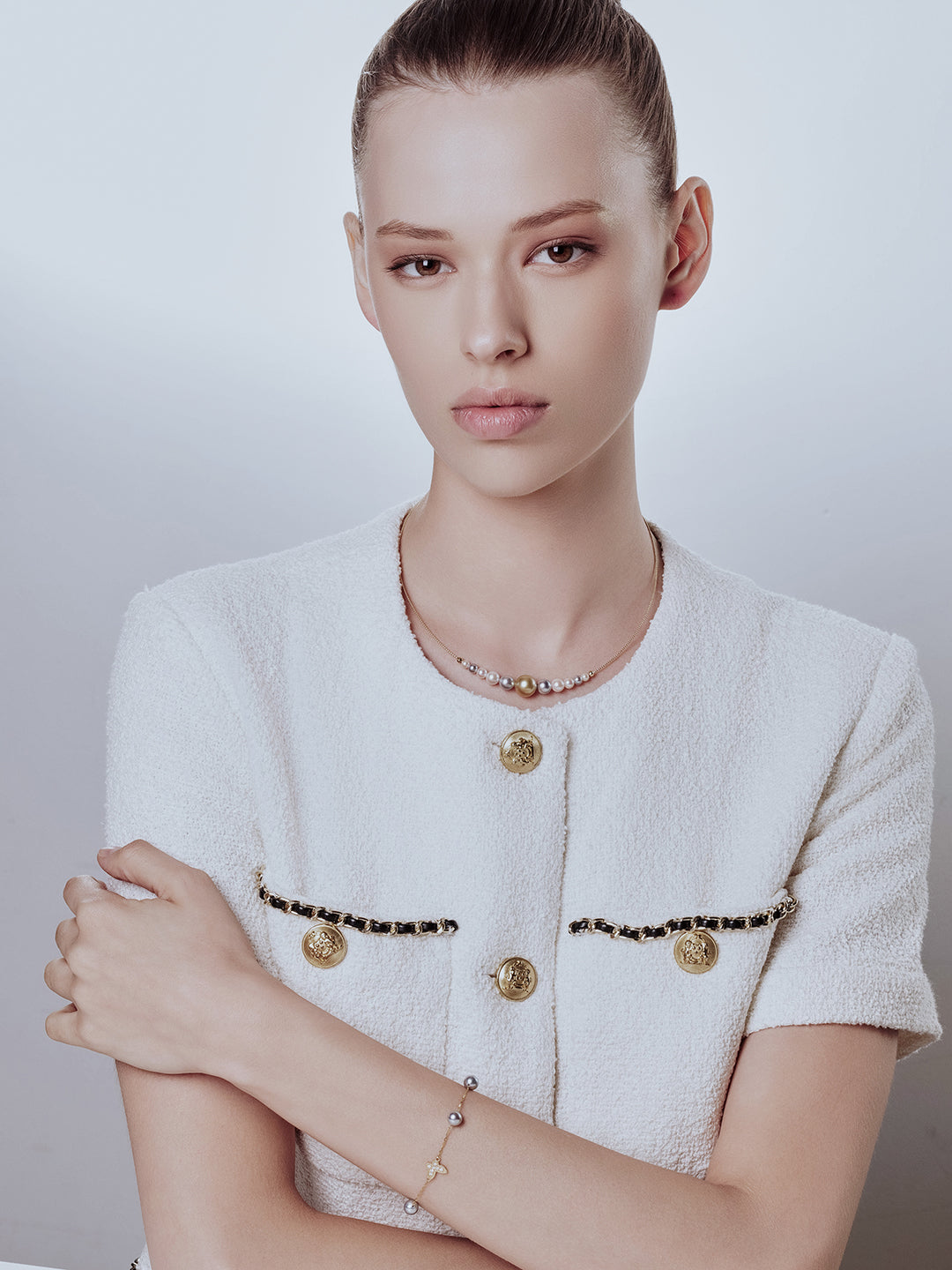 Top Lustre 18k Gold South Sea Golden &amp; Akoya Pearl Necklace KN00128 | HARMONY