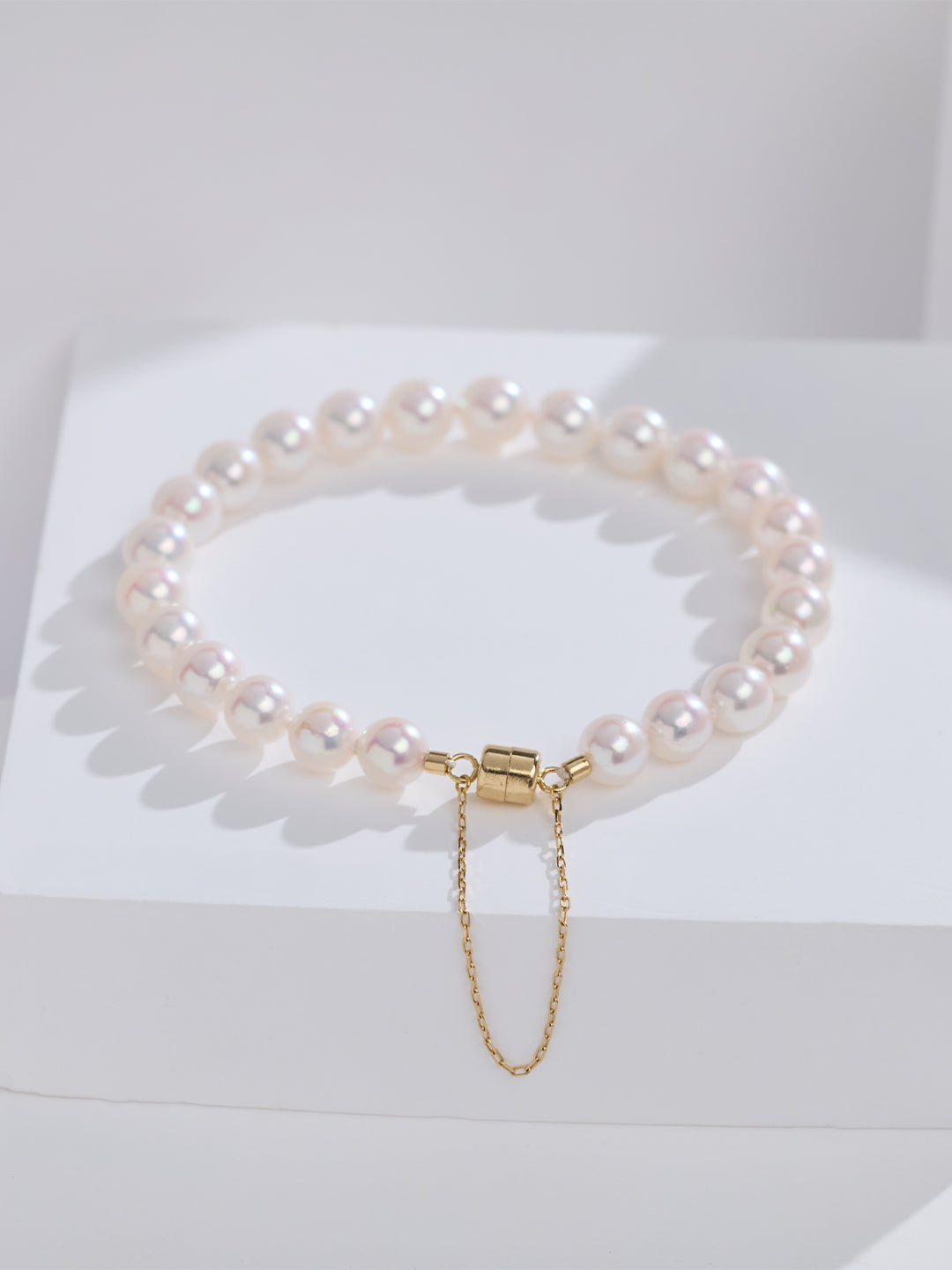 Akoya-Perlenarmband aus 18K Massivgold in Top-Glanz KB00077