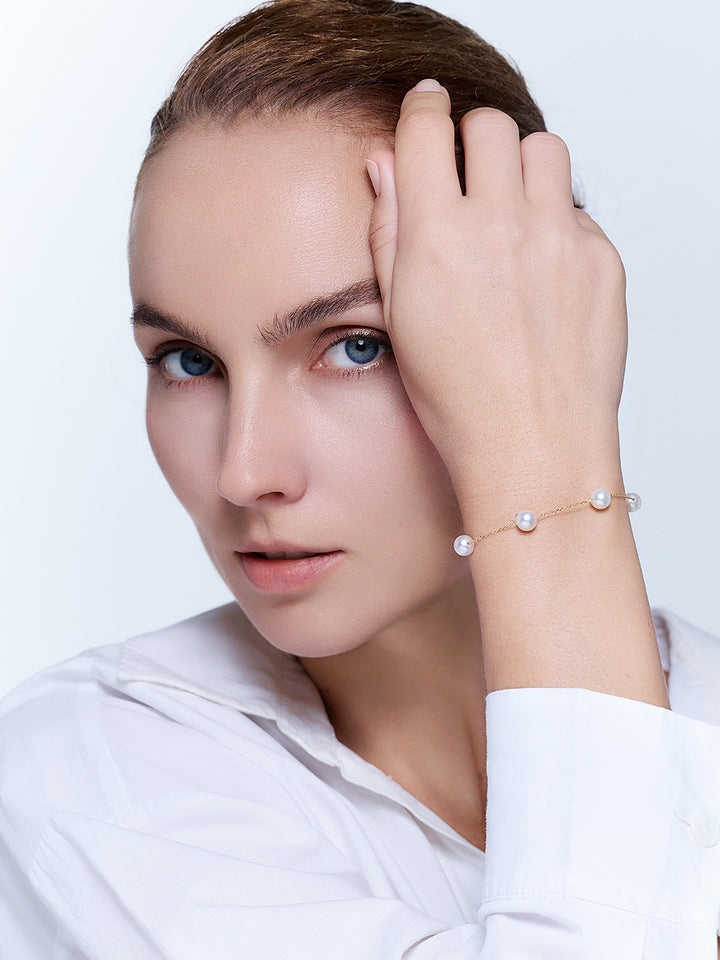 Armband mit Akoya-Perlen und höchstem Glanz aus 18K Massivgold KB00082