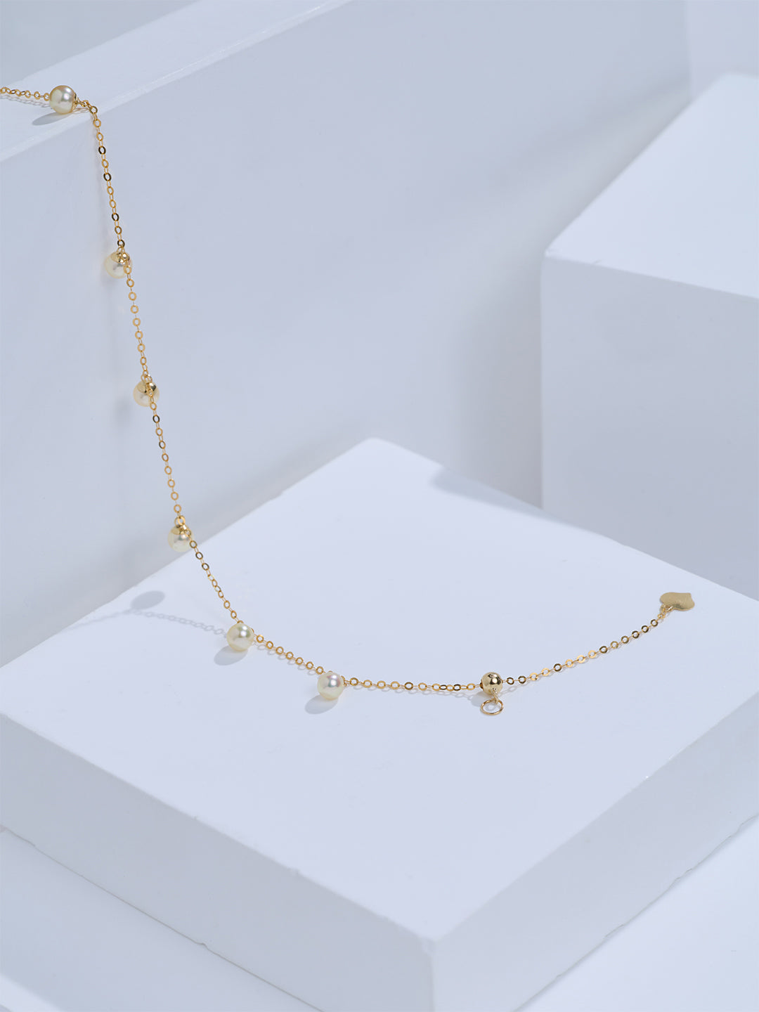 Top Grade 18K Gold Akoya Pearl Bracelet KB00083