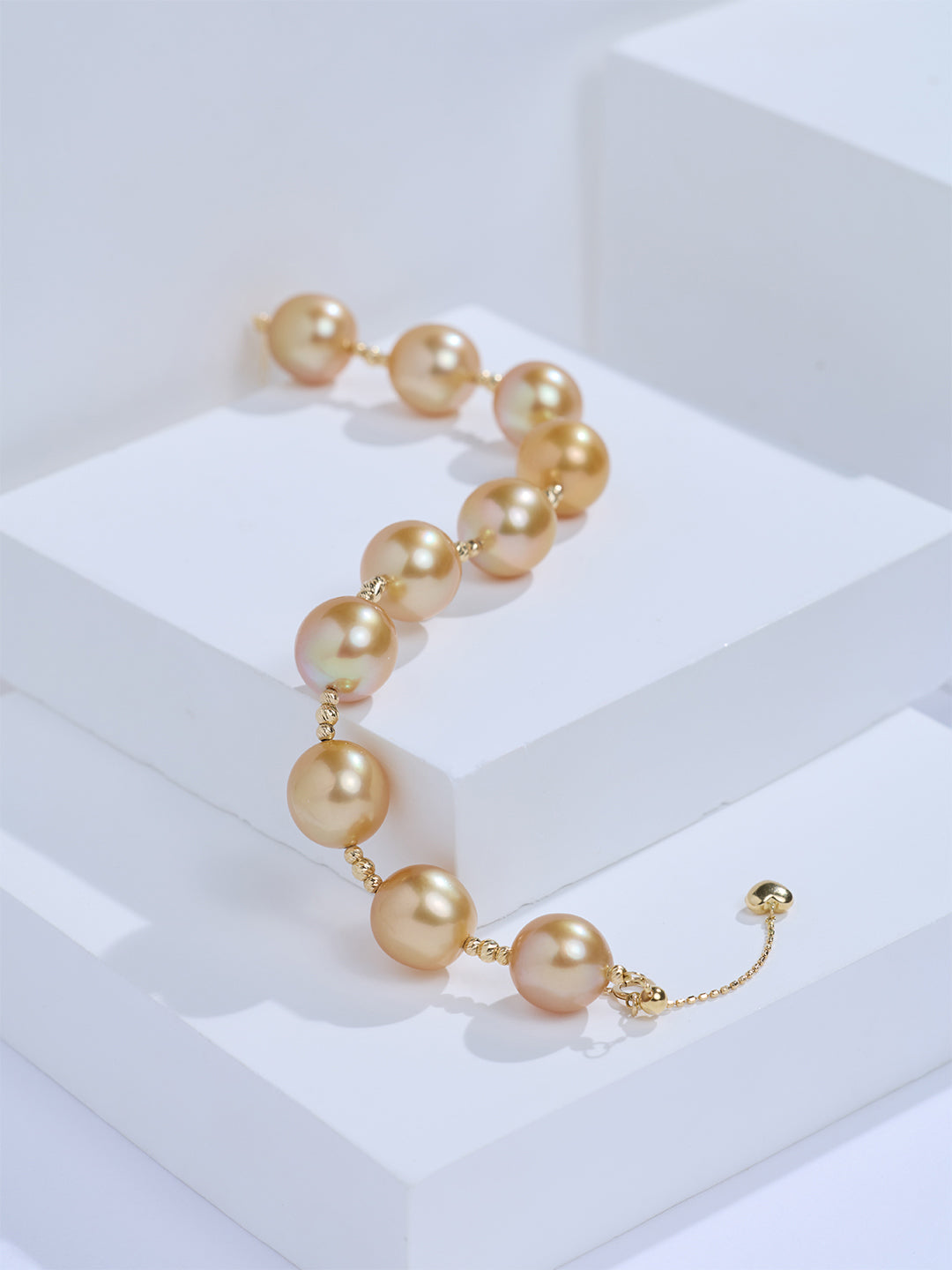 Top Lustre 18K  Gold Golden South Sea Pearl Bracelet KB00085