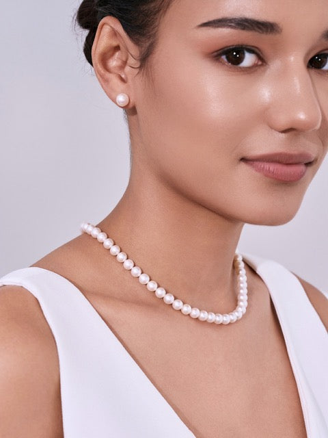 Boucles d'oreilles en or 18 carats avec perles Akoya HANADAMA de qualité supérieure KE00017