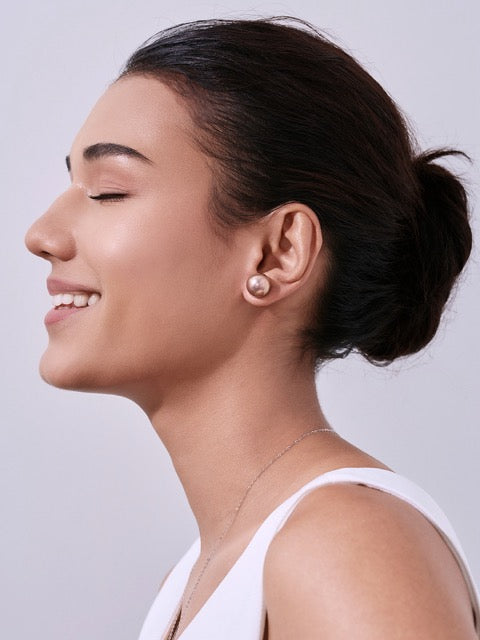 Aretes de perlas moradas Edison de grado superior de oro de 18 quilates KE00019