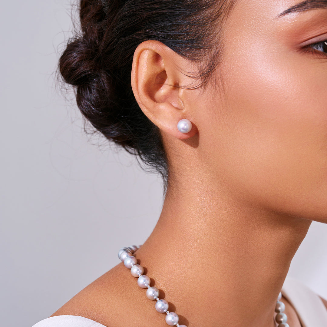 Pendientes de perlas Akoya azules de plata de grado superior de oro de 18 quilates KE00021