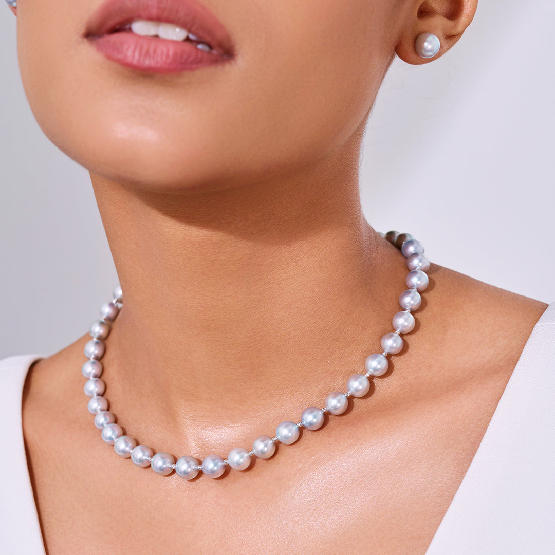 Collana di perle Akoya blu argento con lucentezza superiore in oro 18 carati KN00256