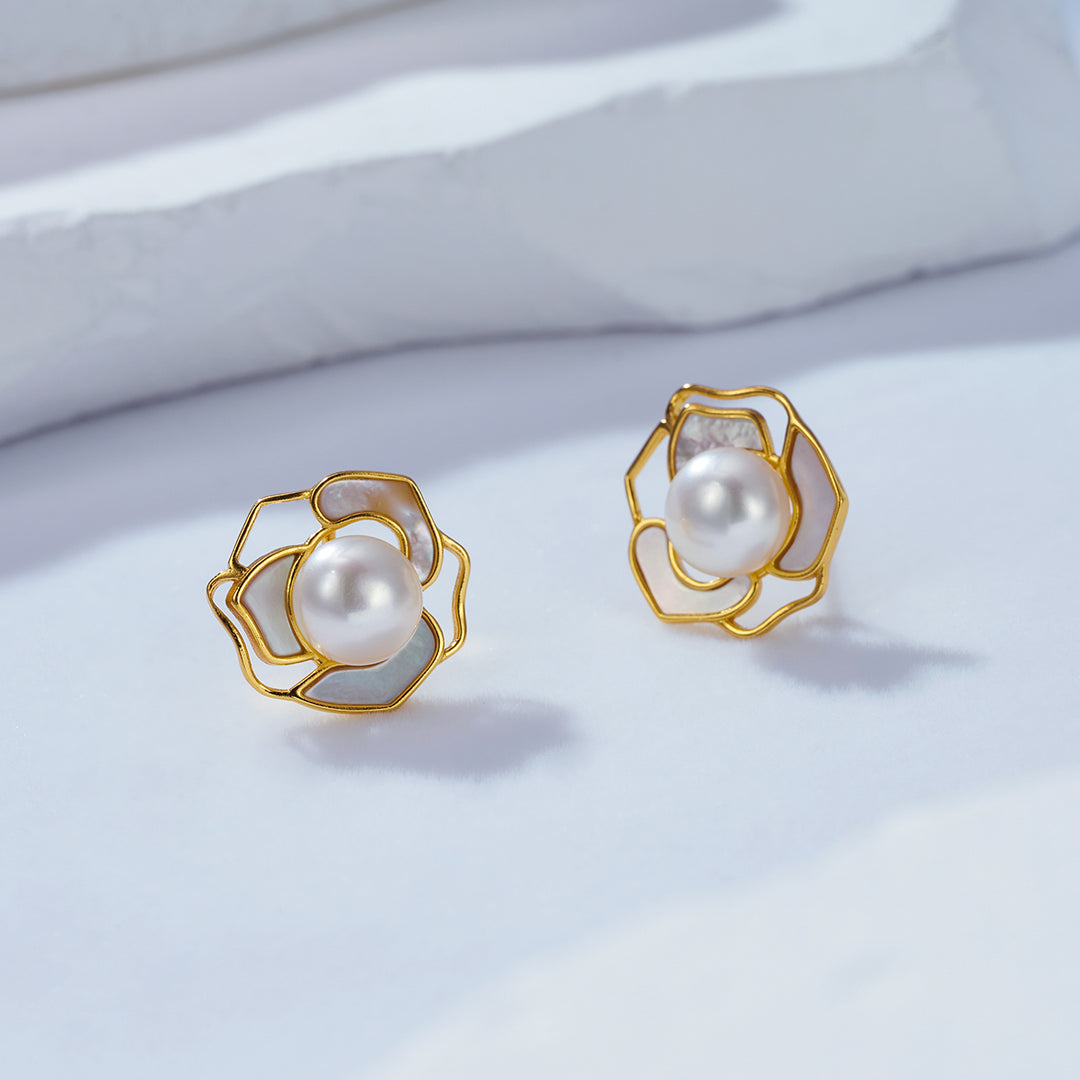 Elegant Freshwater Pearl Earrings WE00247 | GARDENS - PEARLY LUSTRE