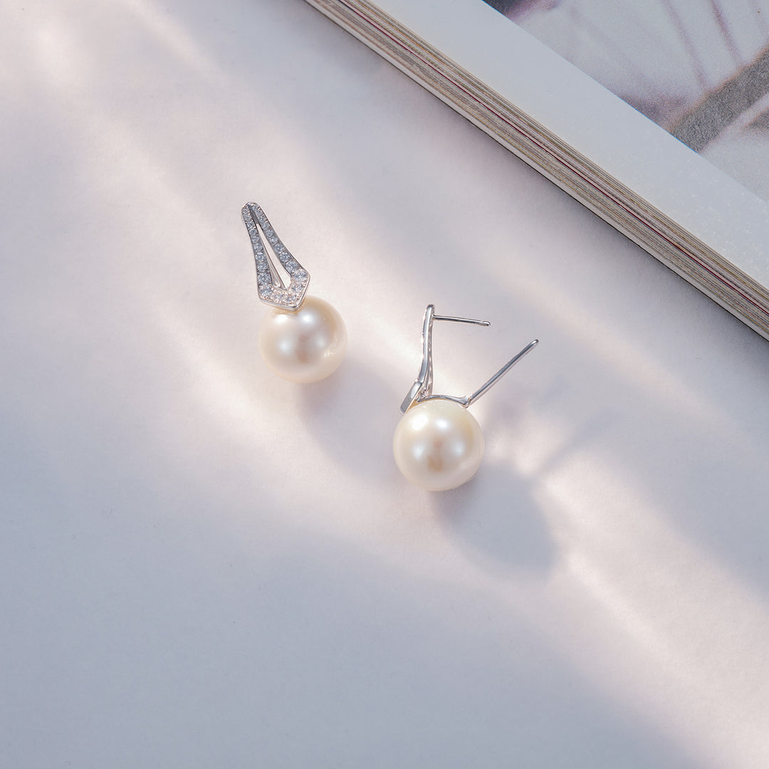 18K Solid Gold Edison Pearl Earrings KE00097 - PEARLY LUSTRE