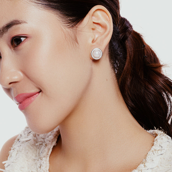 Boucles d'oreilles en perles Edison Mabe avec diamants 18 carats KE00122 | Si Dian Jin