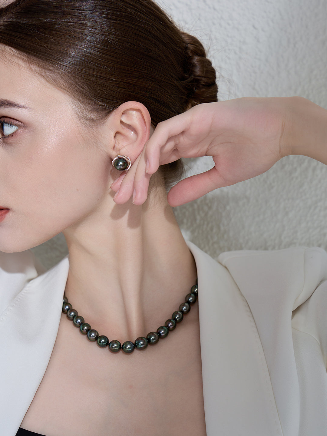 Anting-anting Mutiara Tahitian Emas 18K KE00130