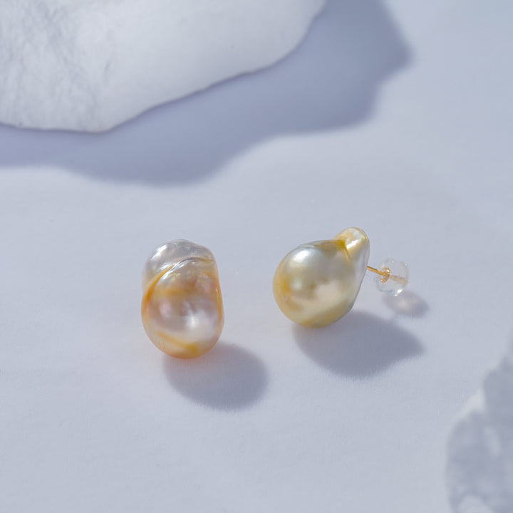 18K Saltwater Baroque Pearl Earrings KE00141 - PEARLY LUSTRE